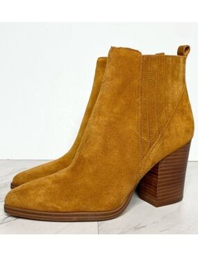 New! Marc Fisher Alva Brown Suede Bootie 8 1/2 M